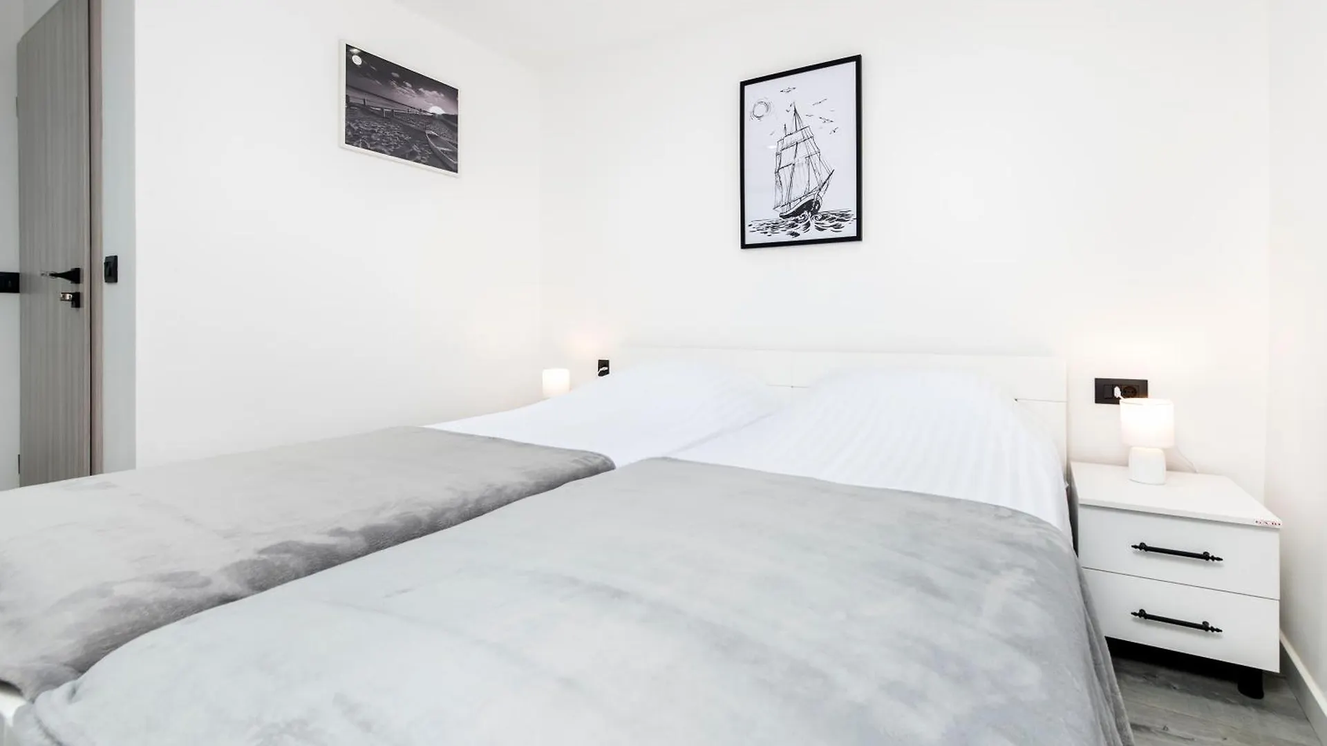 Apartments Volta See View Ровинь