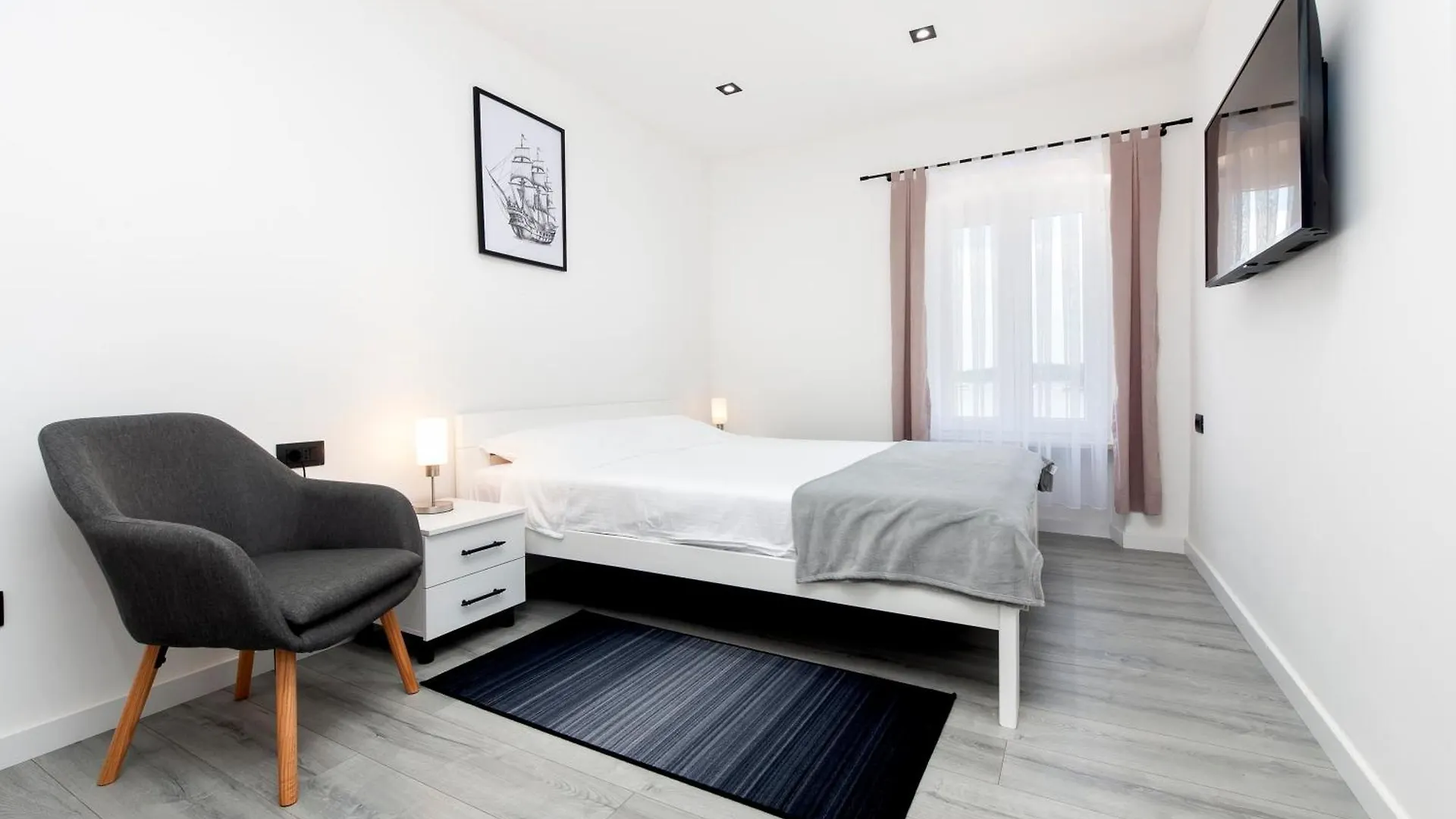 Apartments Volta See View Ровинь