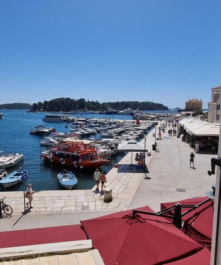 Apartments Volta See View Rovinj